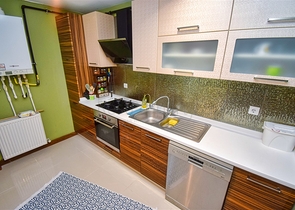 2+1 Wohnung in der Wohngegend Toros - Antalya 