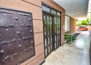 2+1 Wohnung in der Wohngegend Toros - Antalya 