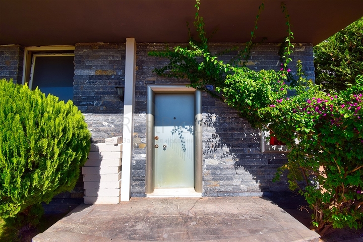 4+1-Villen im Wohnbezirk Güzeloba - Antalya