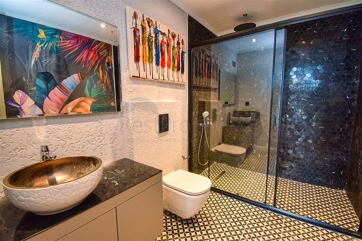 4+1-Villen im Wohnbezirk Güzeloba - Antalya