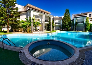 4+1-Villen im Wohnbezirk Güzeloba - Antalya