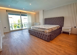 4+1-Villen im Wohnbezirk Güzeloba - Antalya