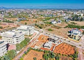 Investitionsprojekt einer 4+1-Villa in der Region Doshemealty - Antalya 