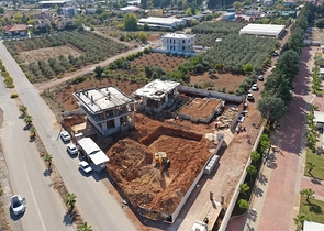 Investitionsprojekt einer 4+1-Villa in der Region Doshemealty - Antalya 