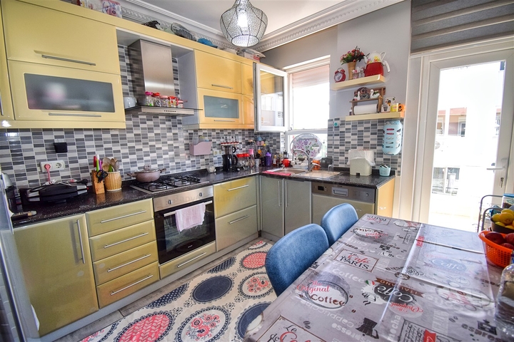 2+1 Wohnung im Stadtteil Lara - Antalya 