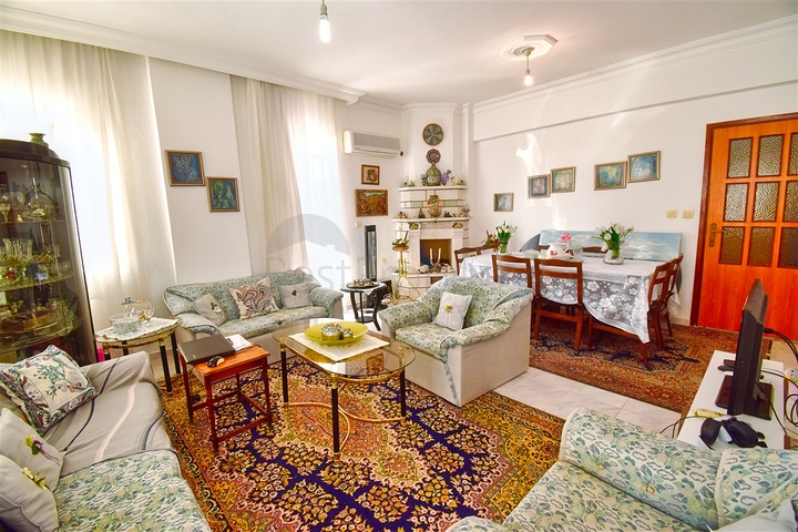 3+1 Wohnung in der Wohngegend Güzeloba - Antalya 