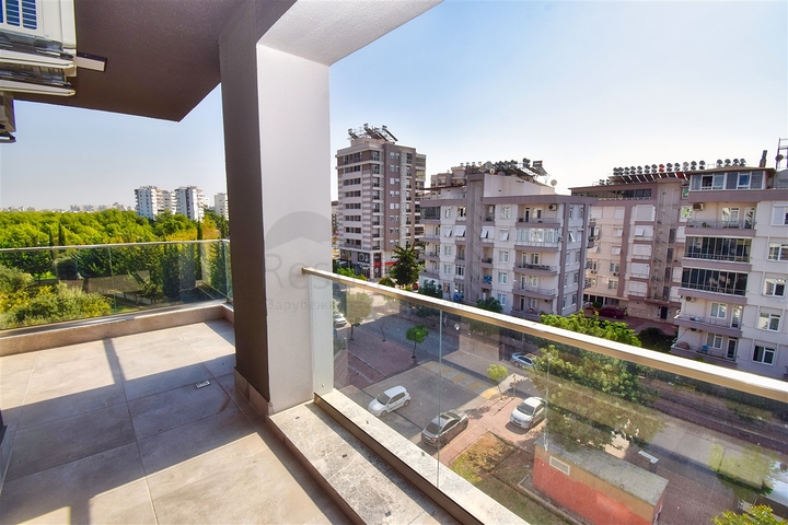 5+1 Duplex-Wohnung in der Nachbarschaft von Uncaly - Antalya