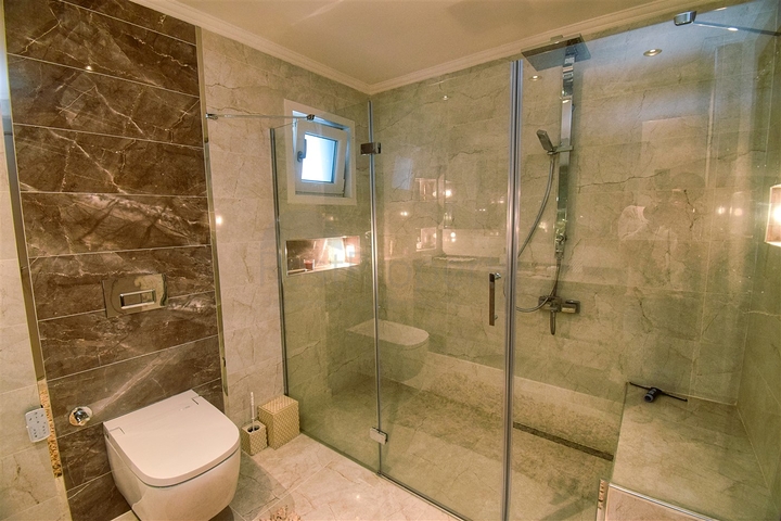 Wohnung mit 3+1 Grundriss im Wohnbezirk Shirinyaly - Antalya