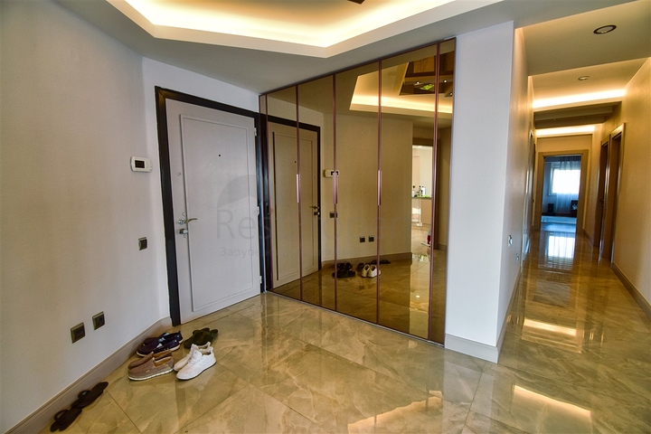 Wohnung mit 3+1 Grundriss im Wohnbezirk Shirinyaly - Antalya