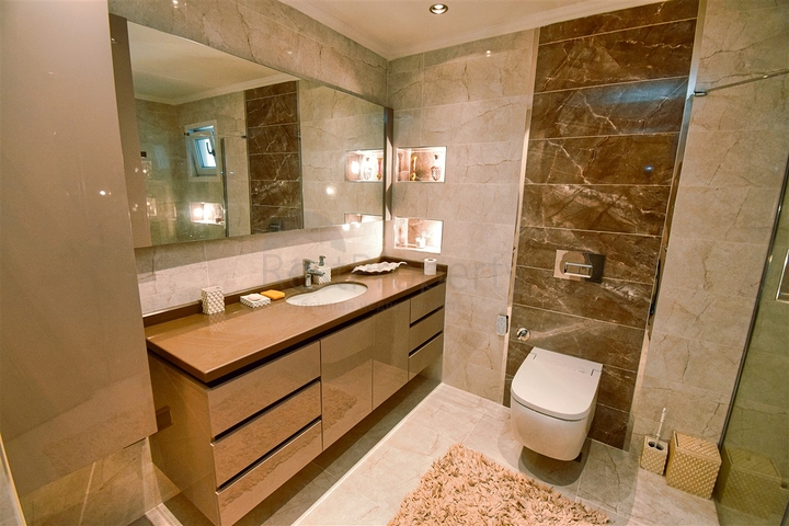 Wohnung mit 3+1 Grundriss im Wohnbezirk Shirinyaly - Antalya