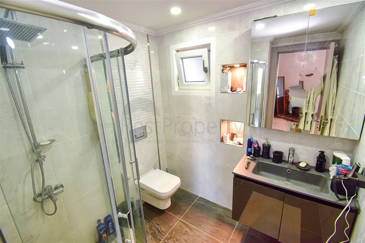 Wohnung mit 3+1 Grundriss im Wohnbezirk Shirinyaly - Antalya