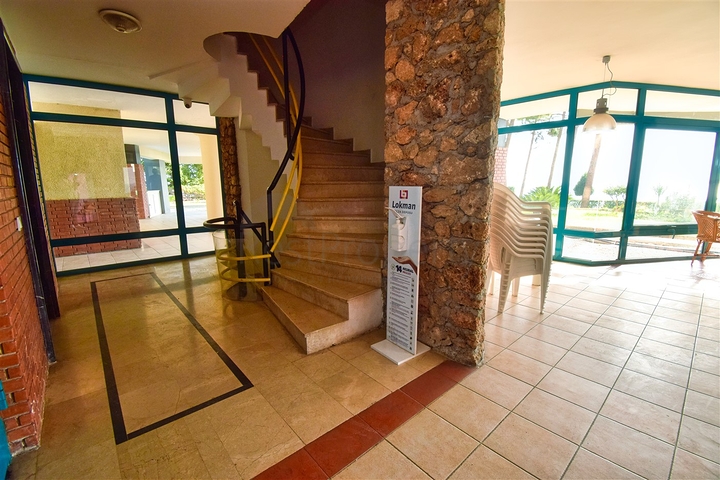 Wohnung mit 3+1 Grundriss im Wohnbezirk Shirinyaly - Antalya