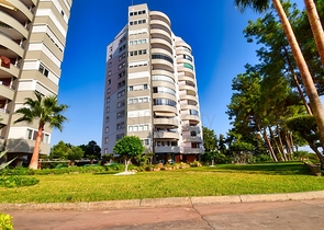 Wohnung mit 3+1 Grundriss im Wohnbezirk Shirinyaly - Antalya