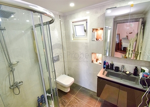 Wohnung mit 3+1 Grundriss im Wohnbezirk Shirinyaly - Antalya