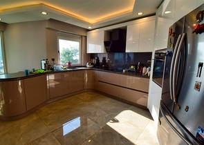 Wohnung mit 3+1 Grundriss im Wohnbezirk Shirinyaly - Antalya