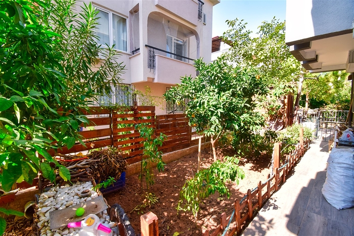 Villa mit 4+2 Grundrissen in Lara - Antalya