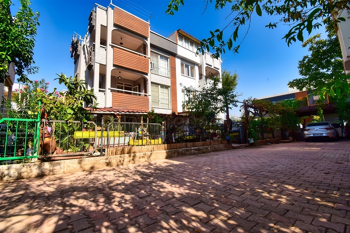 Villa mit 4+2 Grundrissen in Lara - Antalya