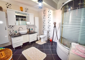 Villa mit 4+2 Grundrissen in Lara - Antalya