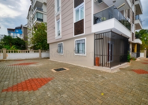 2+1 Wohnung im Wohnbezirk Kyzylaryk - Antalya 