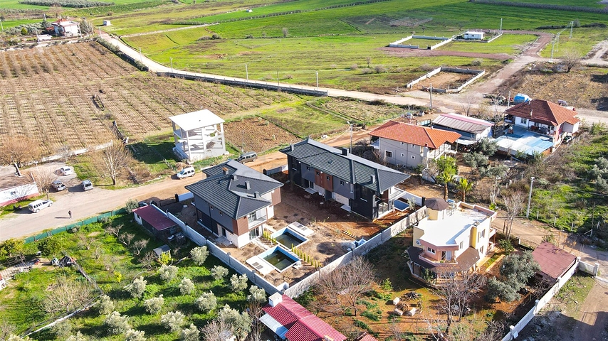 4+2-Villen im Stadtteil Doshemealty - Antalya 