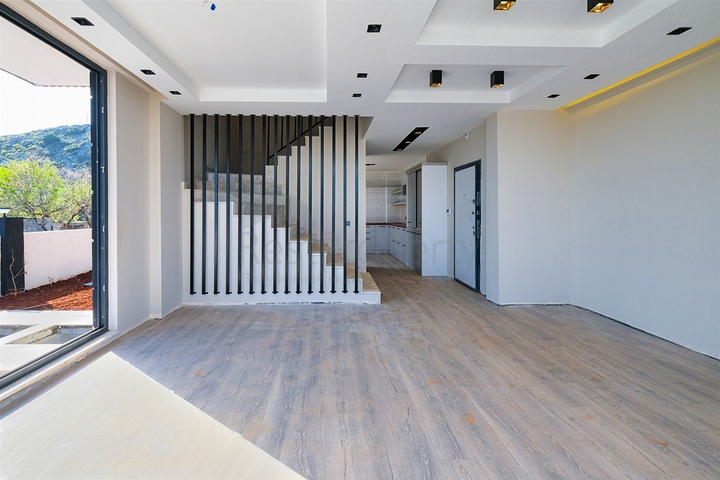 4+2-Villen im Stadtteil Doshemealty - Antalya 