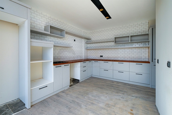 4+2-Villen im Stadtteil Doshemealty - Antalya 