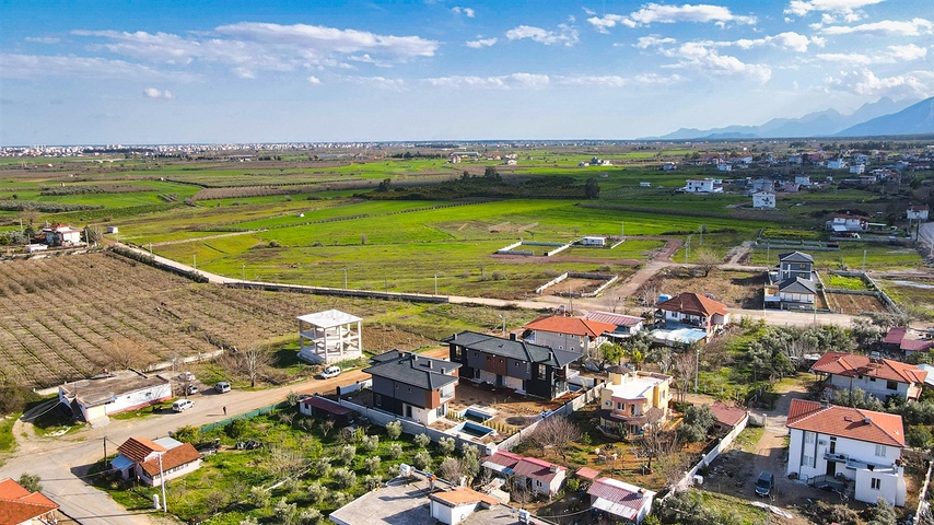 4+2-Villen im Stadtteil Doshemealty - Antalya 