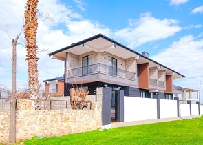 4+2-Villen im Stadtteil Doshemealty - Antalya 