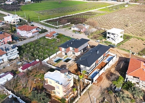 4+2-Villen im Stadtteil Doshemealty - Antalya 