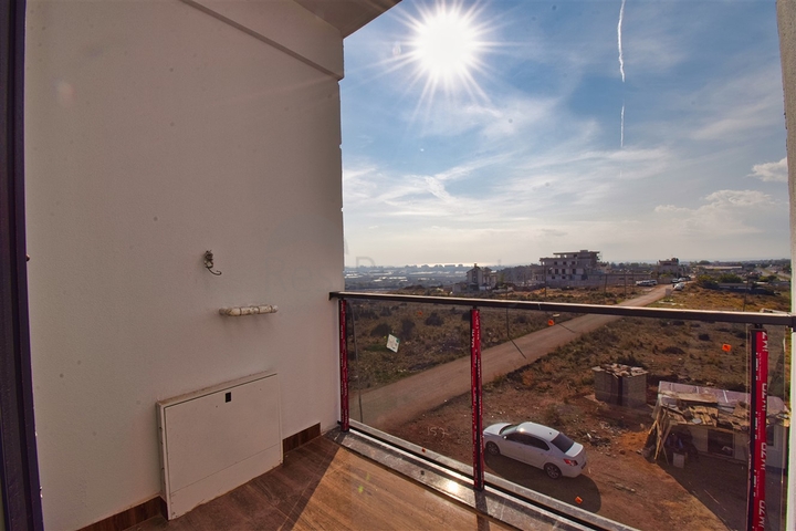 Investitionsprojekt zum Verkauf ausgestellt Gebäude im Stadtteil Altyntasch - Antalya