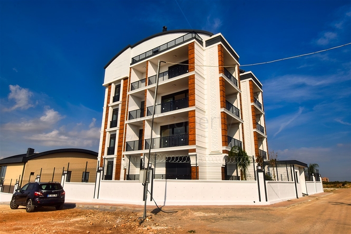 Investitionsprojekt zum Verkauf ausgestellt Gebäude im Stadtteil Altyntasch - Antalya