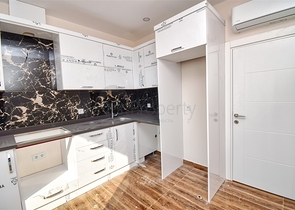 Investitionsprojekt zum Verkauf ausgestellt Gebäude im Stadtteil Altyntasch - Antalya