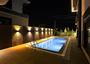 Villa mit 5+1 Grundrissen in der Region Doshemealty - Antalya