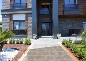 Villa mit 5+1 Grundrissen in der Region Doshemealty - Antalya