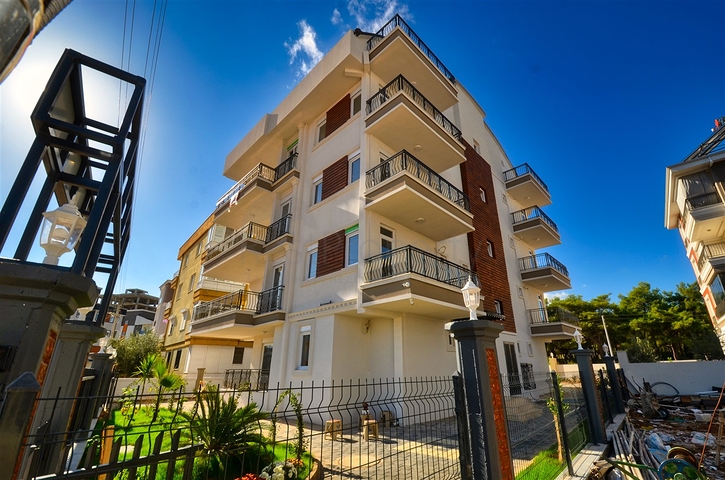 2+1 und 6+1 Duplex-Apartments im Stadtteil Kepez - Antalya 