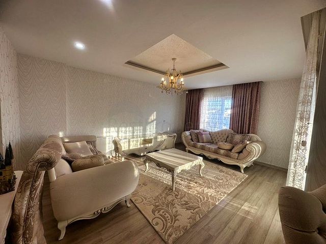 6+1 Duplex-Wohnung in der Nachbarschaft von Mollayusuf - Antalya