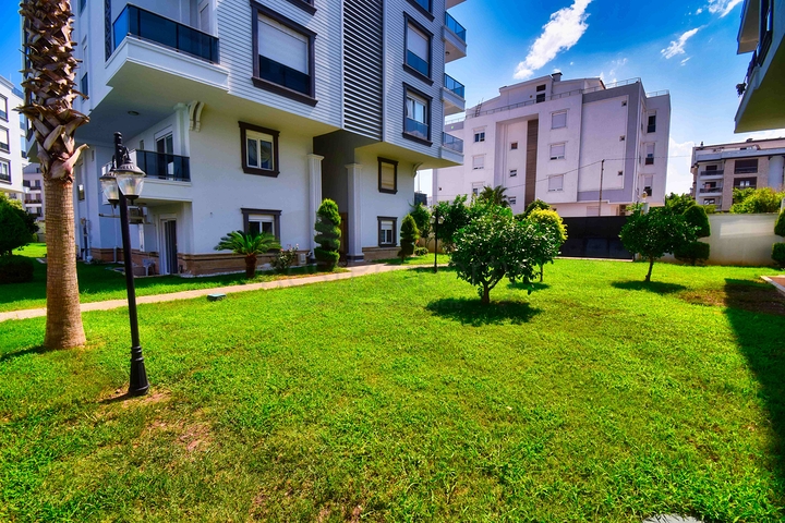 6+1 Duplex-Wohnung in der Nachbarschaft von Mollayusuf - Antalya