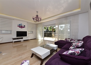 Geräumiges 3+1 Penthouse im Stadtteil Konakly