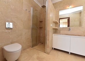 Geräumiges 3+1 Penthouse im Stadtteil Konakly