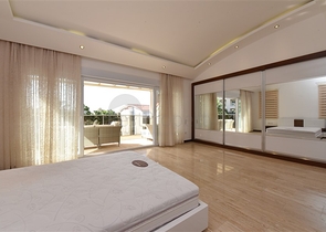 Geräumiges 3+1 Penthouse im Stadtteil Konakly