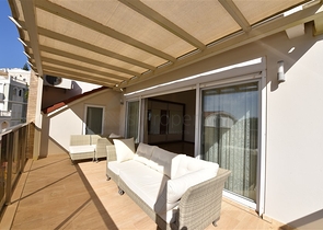 Geräumiges 3+1 Penthouse im Stadtteil Konakly