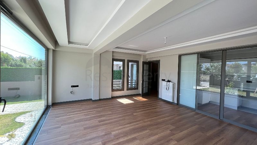 Villa mit 3+1 Grundrissen in Fethiye