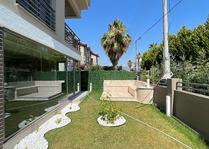 Villa mit 3+1 Grundrissen in Fethiye