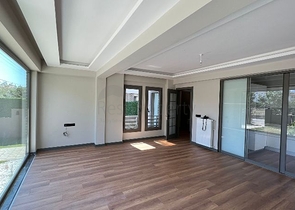 Villa mit 3+1 Grundrissen in Fethiye