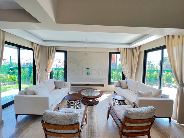 Villa mit 3+1 Grundrissen in Fethiye 