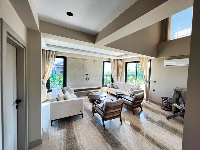 Villa mit 3+1 Grundrissen in Fethiye 