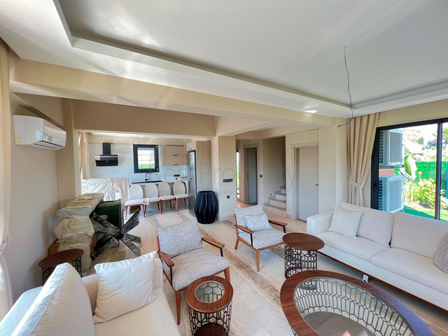 Villa mit 3+1 Grundrissen in Fethiye 