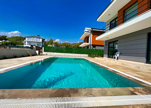 Villa mit 3+1 Grundrissen in Fethiye 