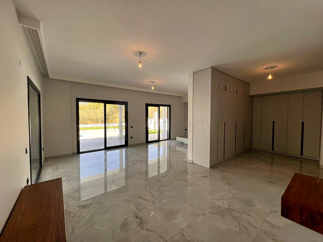 Villa mit 3+1 Grundrissen in Fethiye