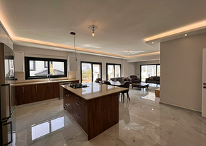 Villa mit 3+1 Grundrissen in Fethiye